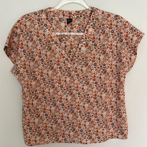 Shein Floral V Neck Short Sleeve Casual Airy Women Size Medium - Picture 1 of 6